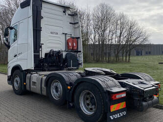 2022-volvo-others-1473108-48529850