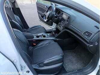 2020-renault-megane-1473130-48530324