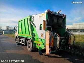2012-renault-premium-1473143-48530457