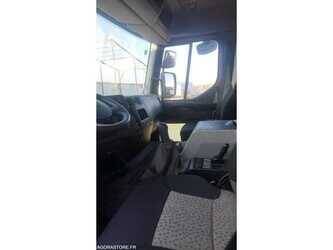 2012-renault-premium-1473144-48530465