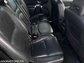 2011-volvo-xc90-1473159-48530690