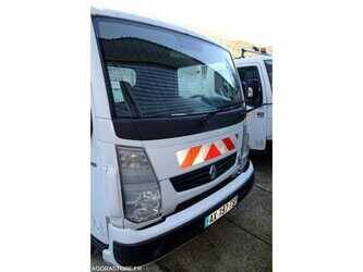2010-renault-maxity-1473170-48530790