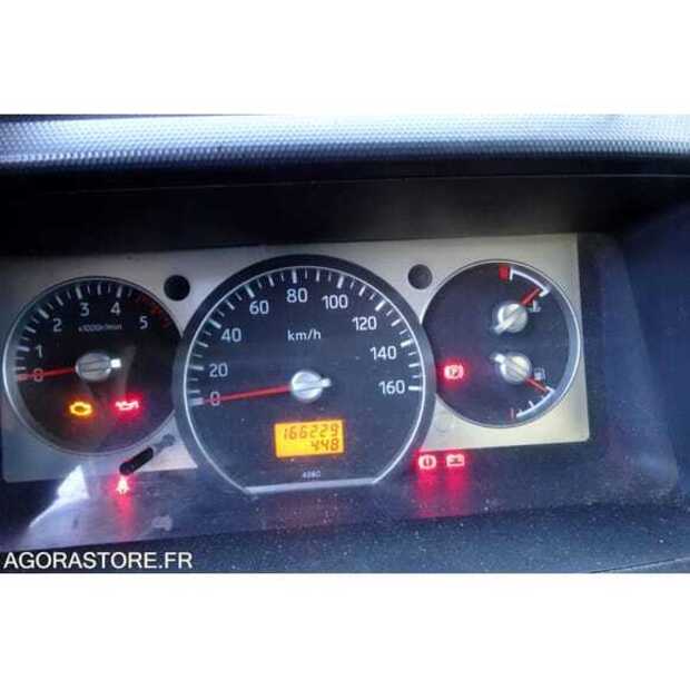 2010 Renault Maxity-48530807