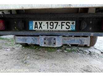 2010-renault-maxity-1473170-48530811