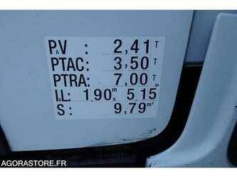 2010-renault-maxity-1473170-48530817