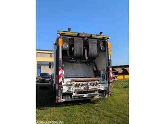 2016-renault-d-wide-1473192-48531051