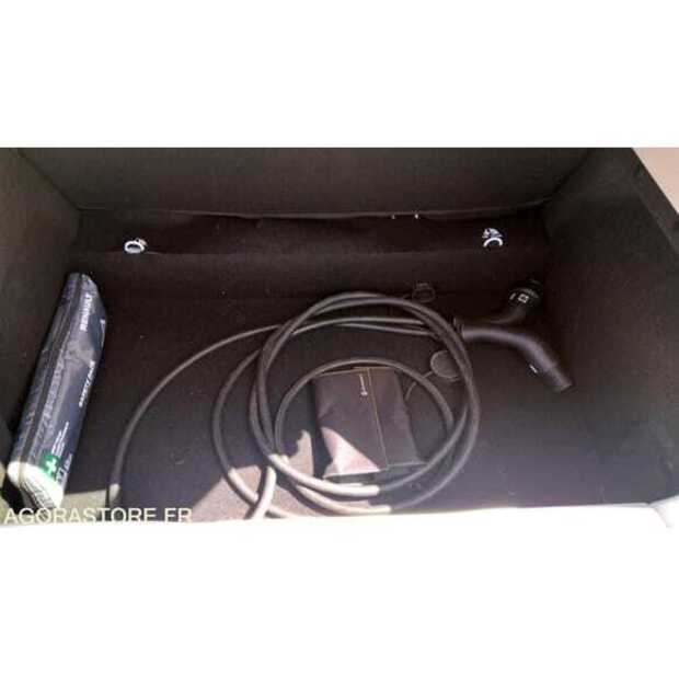 2022 رينو ZOE-48531071