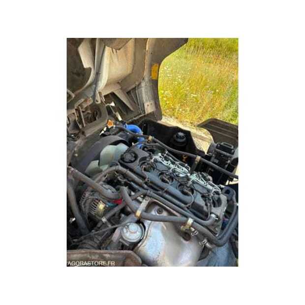 2008 NISSAN Atleon-48531111