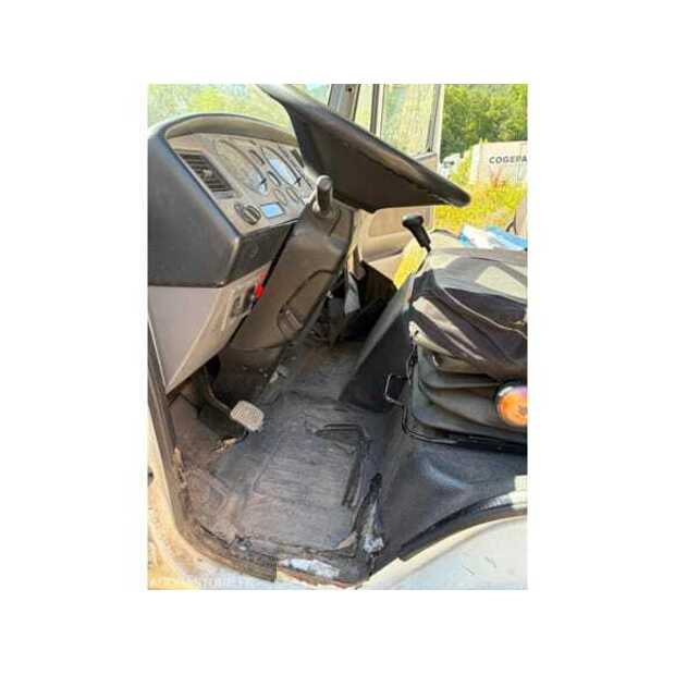 2008 NISSAN Atleon-48531117