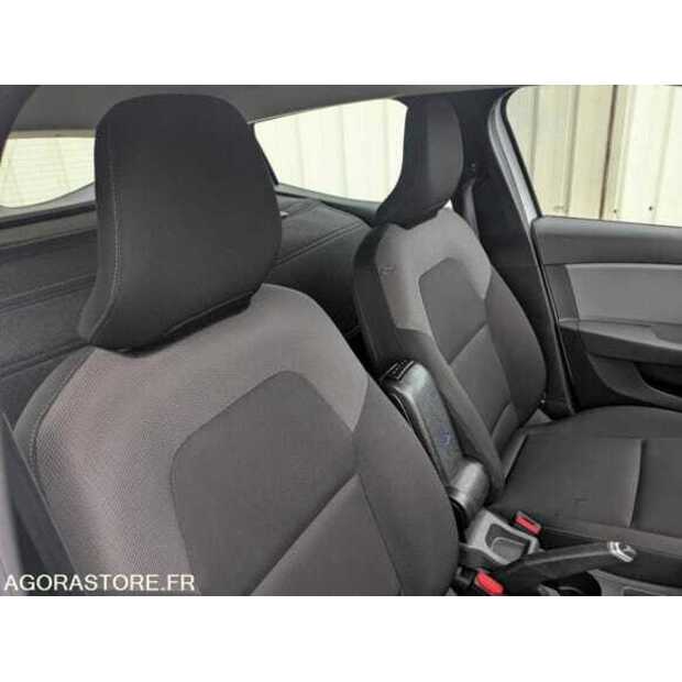 2020 رينو Clio-48531149
