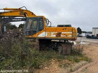 Image de PELLETEUSES JCB JS200