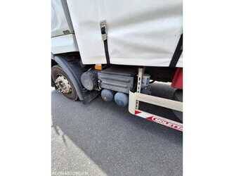 2013-renault-premium-1473242-48531653