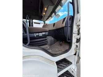 2013-renault-premium-1473242-48531672