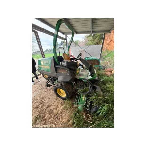 JOHN DEERE 7200-48531736