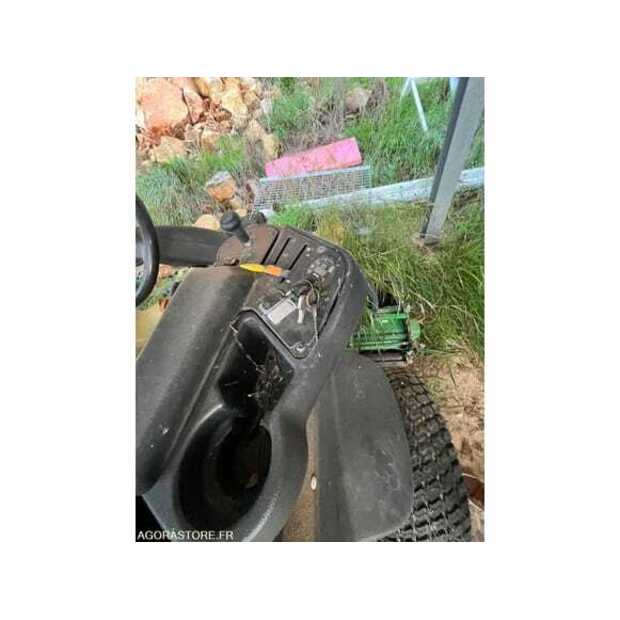 JOHN DEERE 7200-48531738
