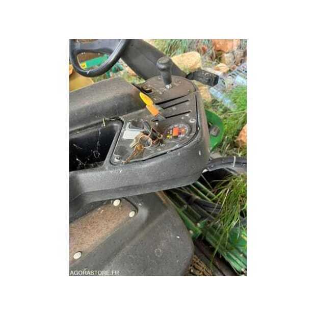 JOHN DEERE 7200-48531739