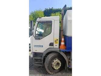 2000-renault-premium-1473284-48532148