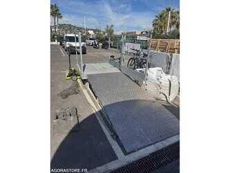 other-bolzoni-1473286-48532170