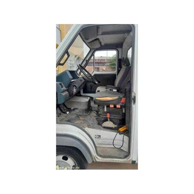 1997 رينو B80-48532332