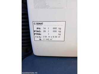 2013-renault-premium-1473381-48533279