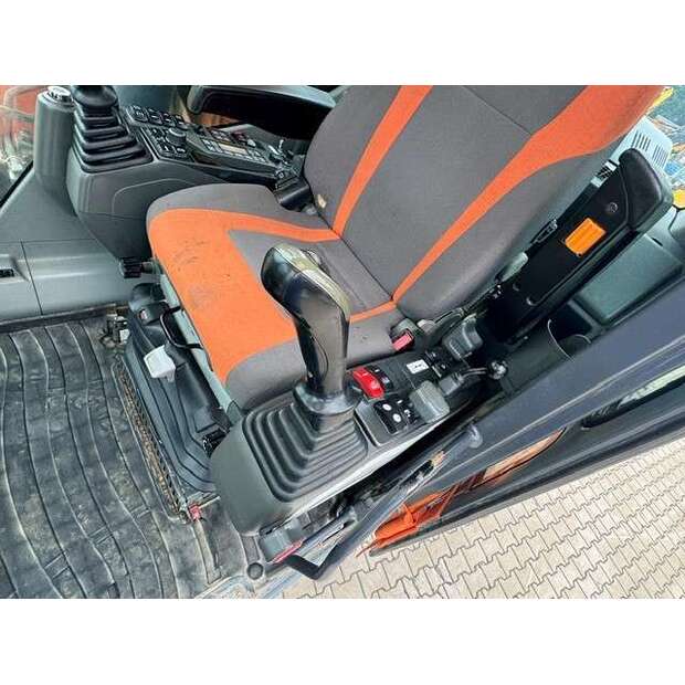Doosan DX165W-5-48546718