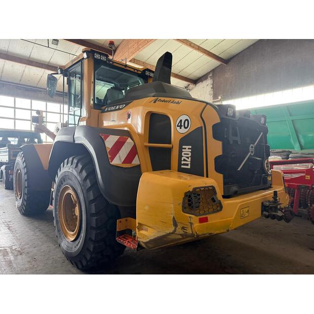 2022 فولفو L120H-48548334