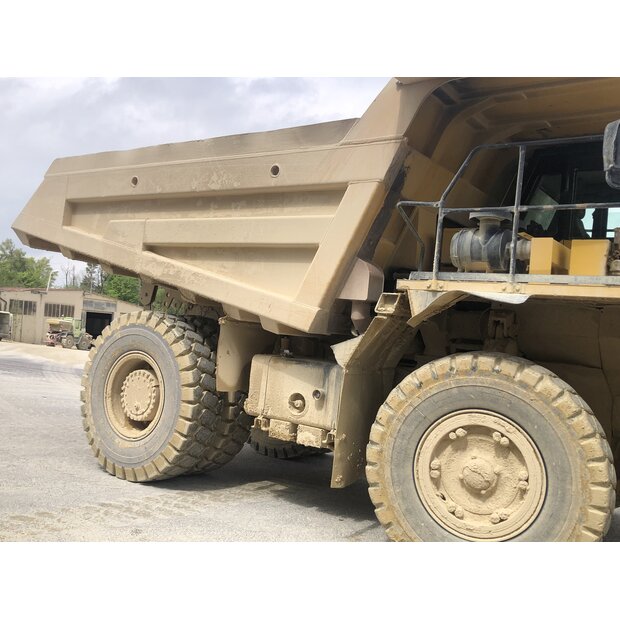 2014 كوماتسو HD405-7-48548426