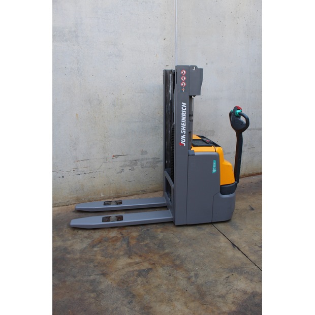 2021 Jungheinrich EJC 214 250 ZZ-48548439