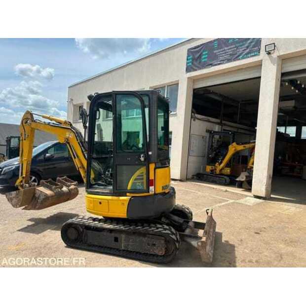 Komatsu PC26MR-3-48558016