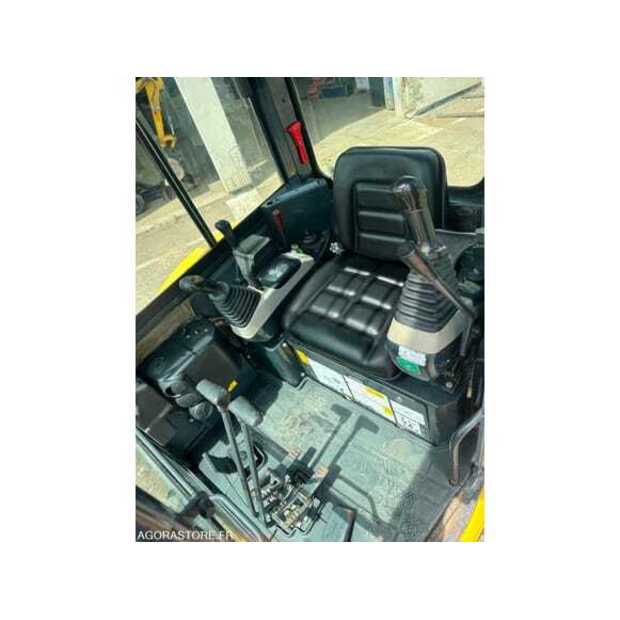 Komatsu PC26MR-3-48558022