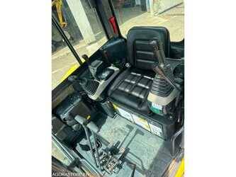 komatsu-pc26mr-3-1474287-48558022