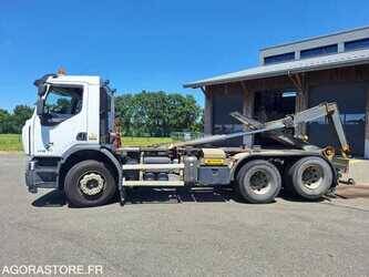2012-renault-premium-lander-1473089-48558024