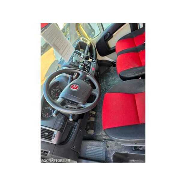 2015 فيات Ducato-48558239