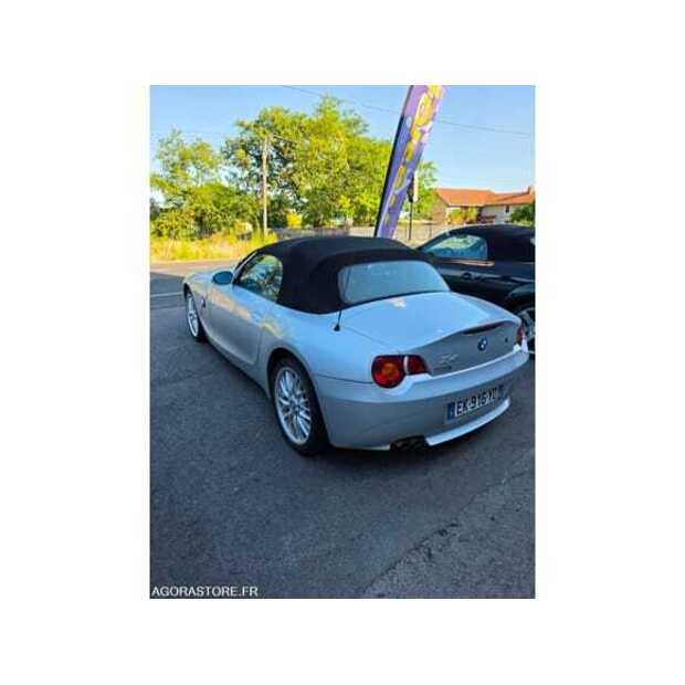 2004 BMW Z4-48558300
