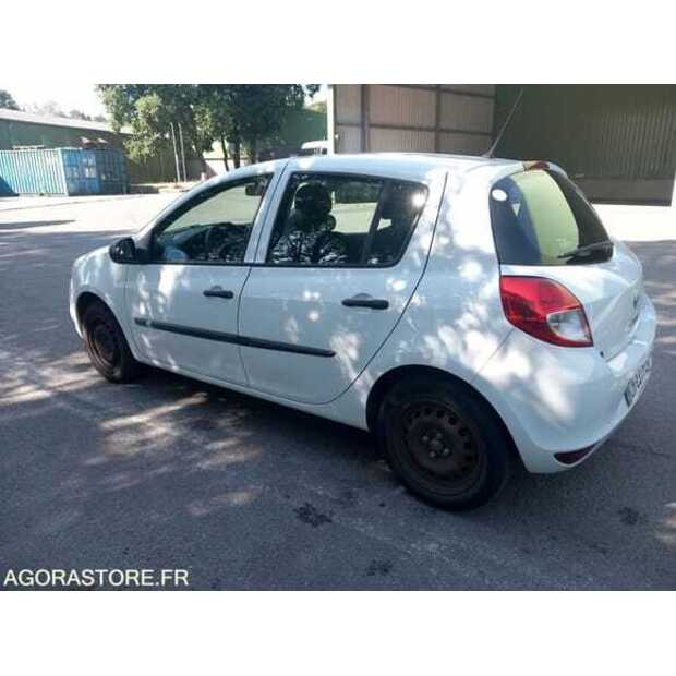 2012 Renault Clio-48558362