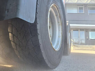2022-volvo-others-1474398-48560170