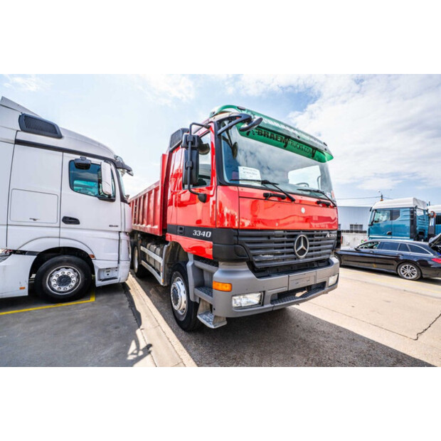 2002 Mercedes-Benz ACTROS 3340-48560700