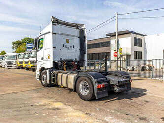 2015-mercedes-benz-actros-1845-ls-1474421-48560724