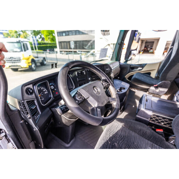 2015 مرسيدس بنز Actros 1845 LS-48560733