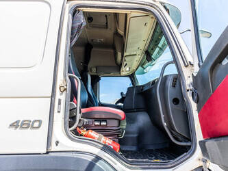 2016-volvo-fmx-460-1474430-48560866