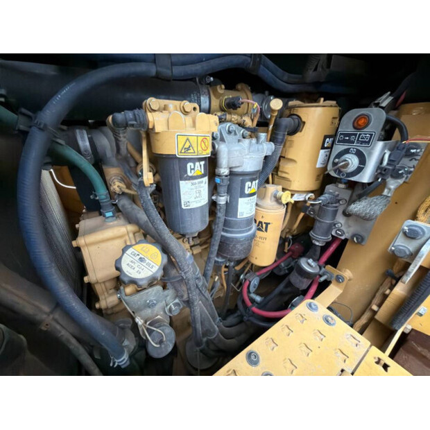2016 Caterpillar 963K-48562488