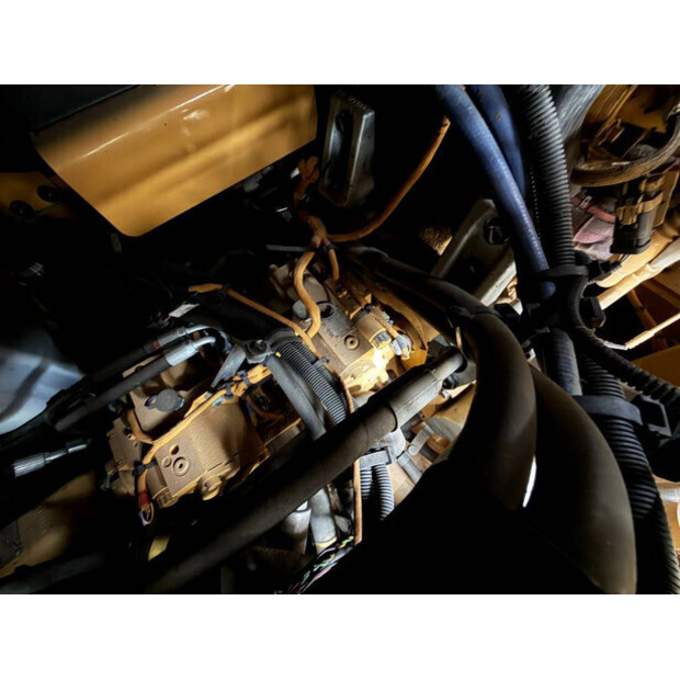 2016 Caterpillar 963K-48562494