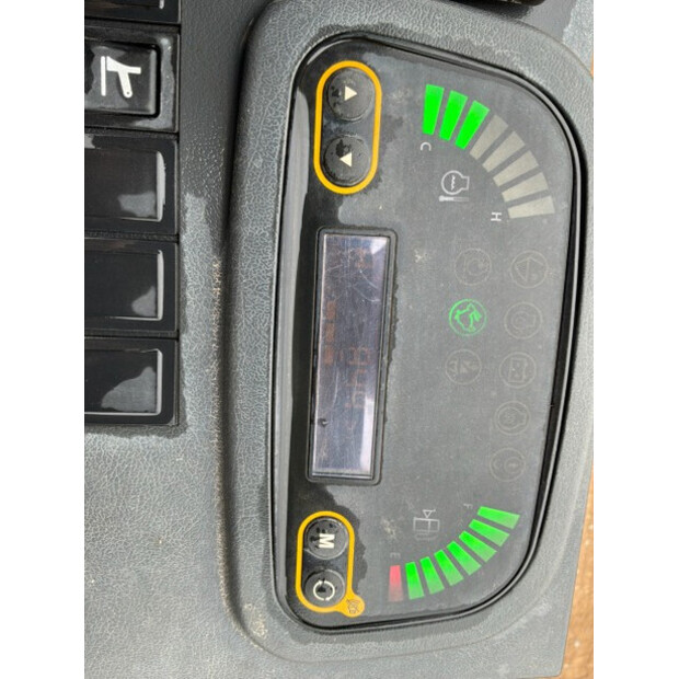 2021 CASE CX17C-48563055