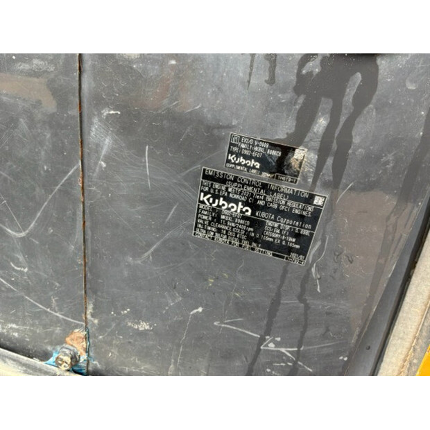 2021 CASE CX17C-48563061