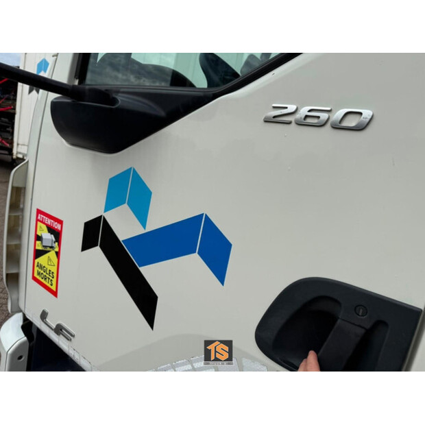 2018 DAF LF 260-48563091