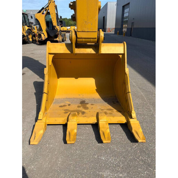 2025 Caterpillar 336-48563522