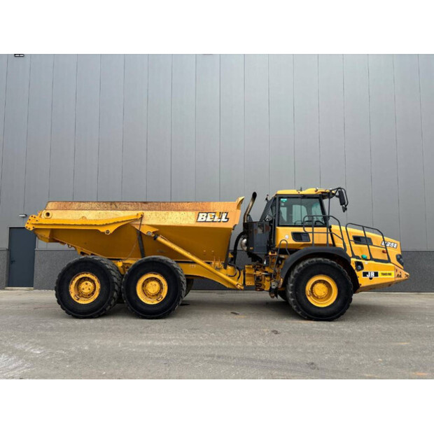 2017 BELL B25E-48563632