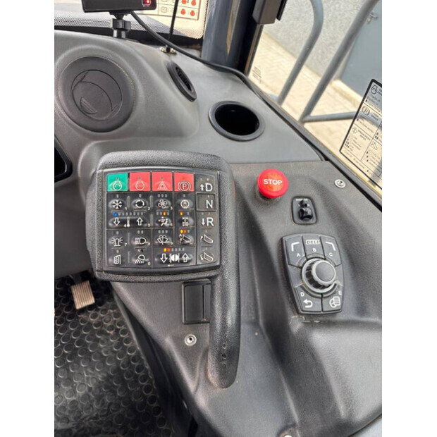 2017 BELL B25E-48563639