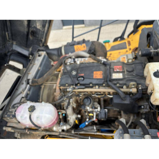 2017 BELL B25E-48563642
