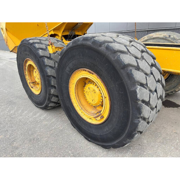2017 BELL B25E-48563662